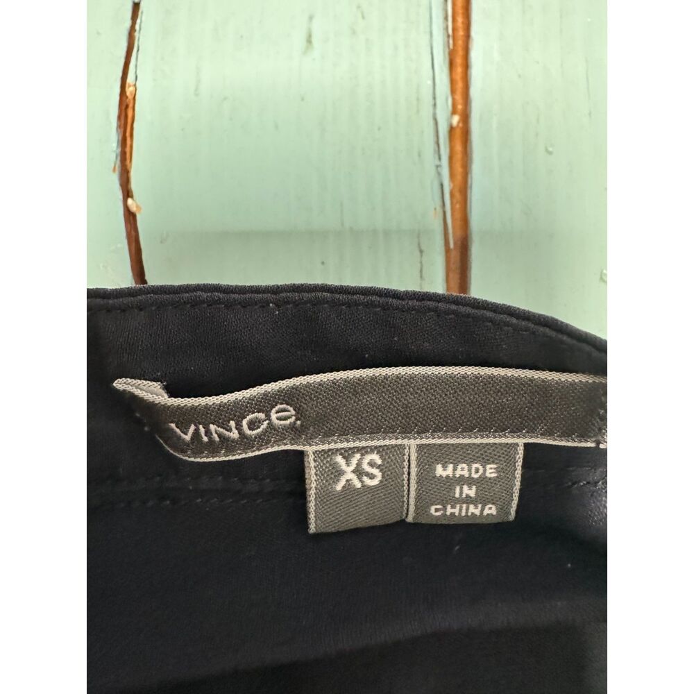 Vince 100% Silk Navy Dolman Sleeve Popover Blouse Navy Blue XS Minimalist Luxury - Picture 3 of 6